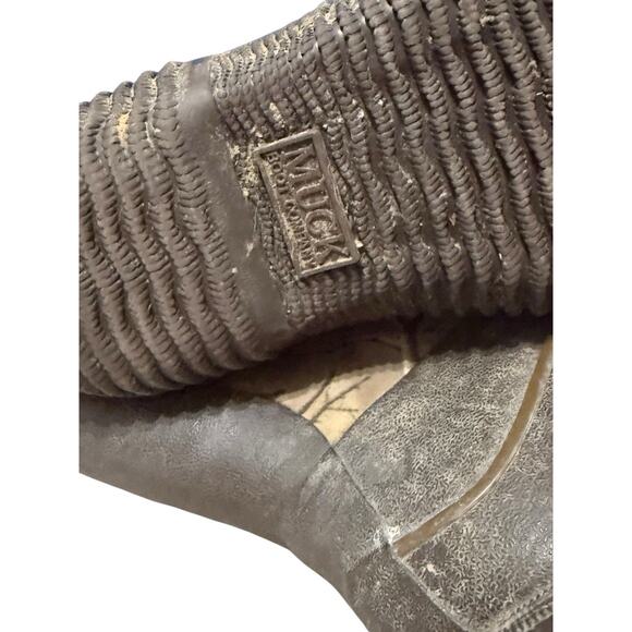 The Original Muck Boots in Camo Pattern Youth Size 2 - Picture 6 of 12